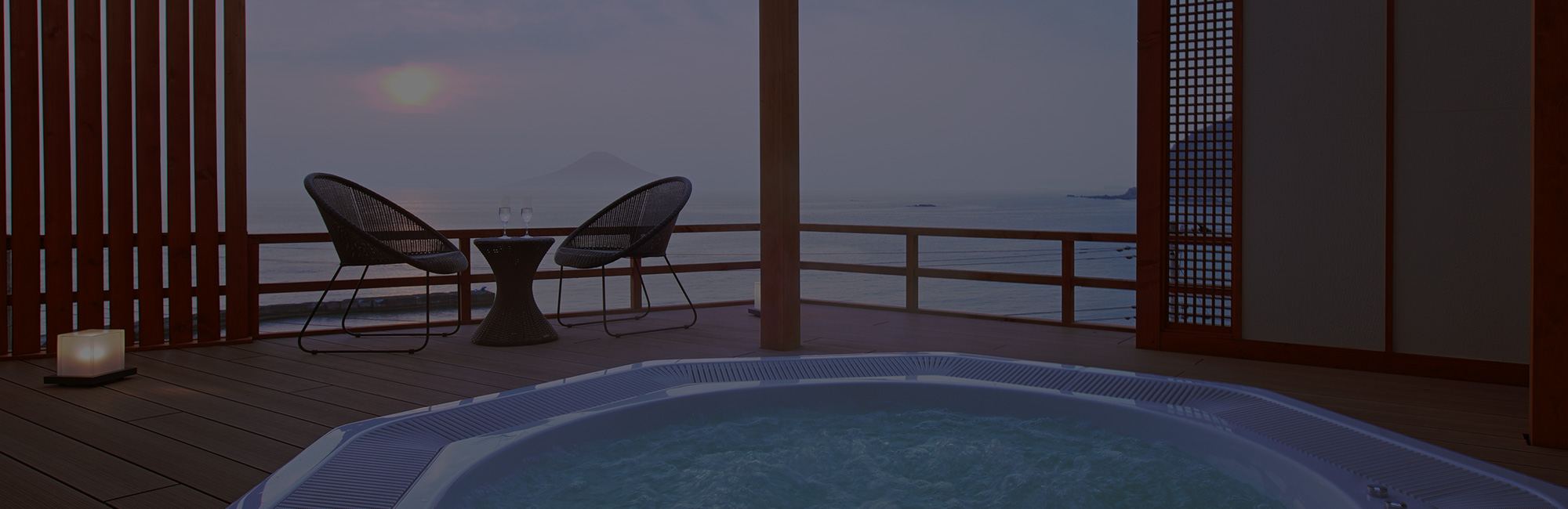 元名の海を一望できるゆうみの露天風呂